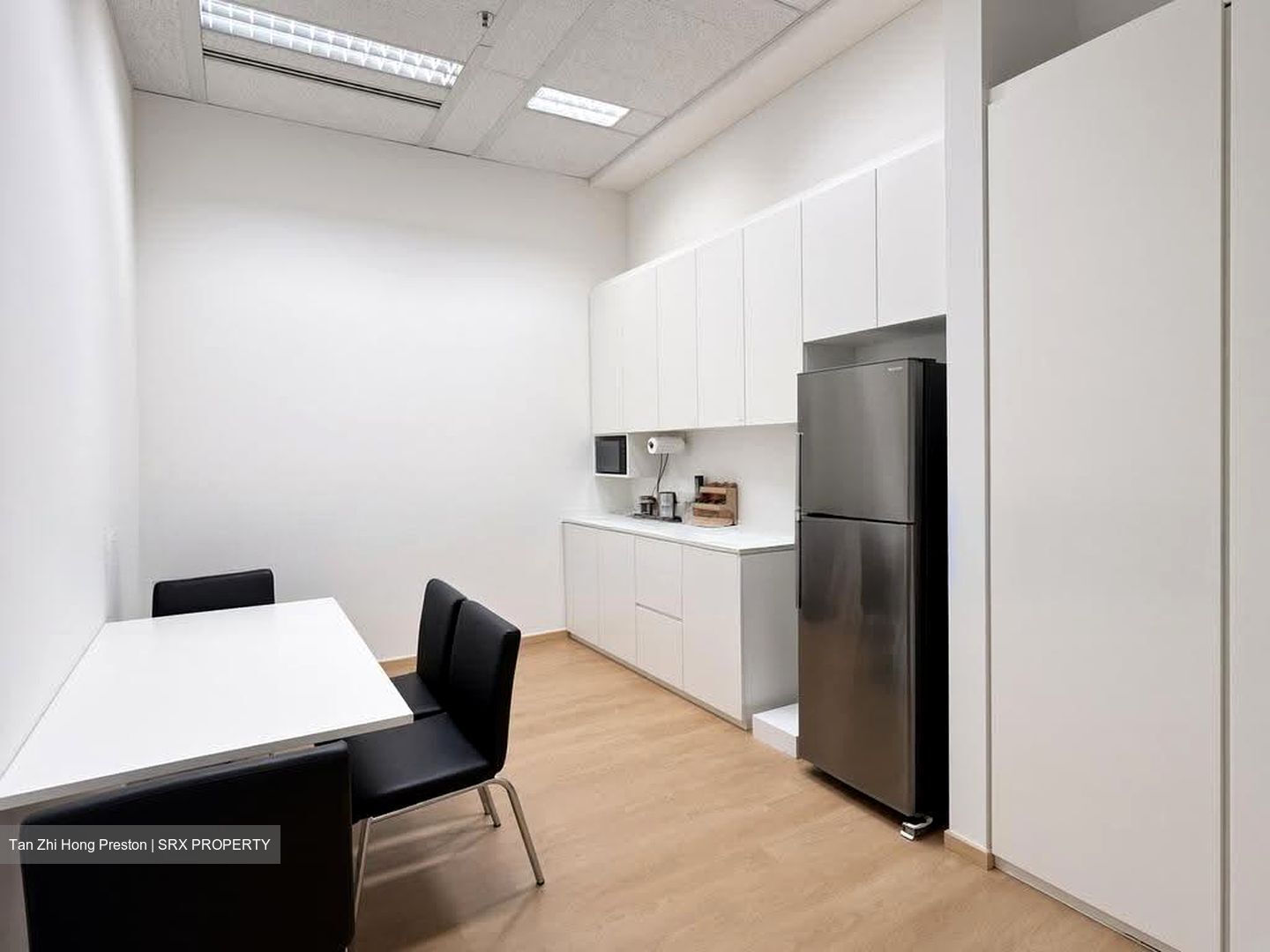 Robinson Centre (D1), Office #627360371